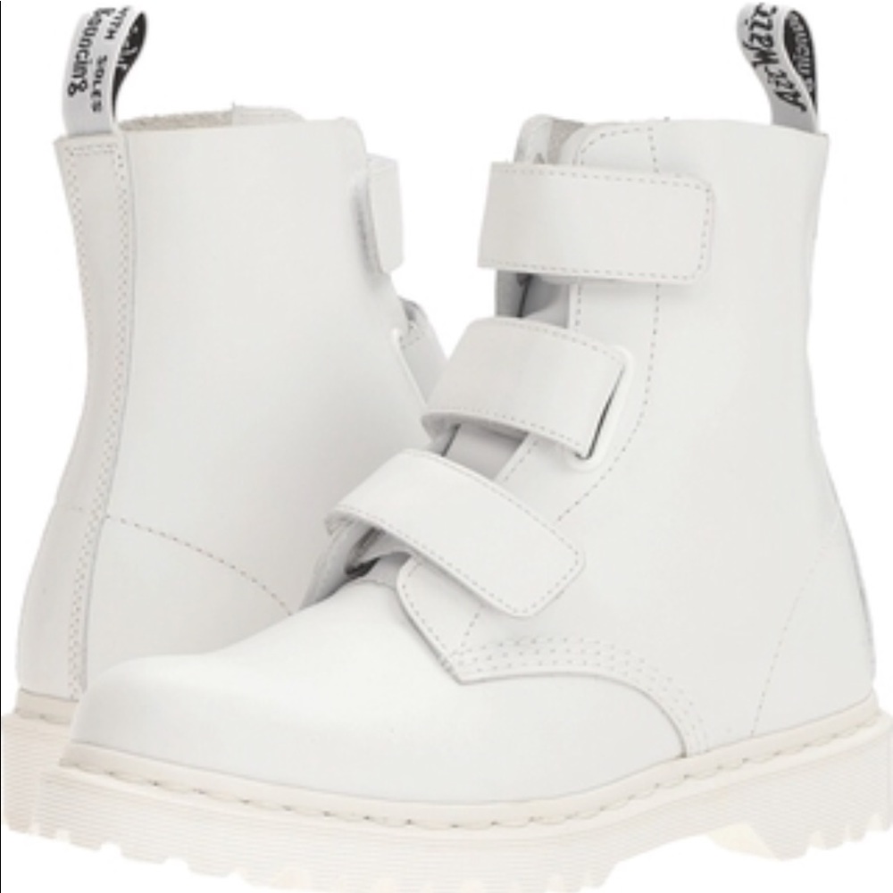 Dr. Martens Coralia size 5 or 6
